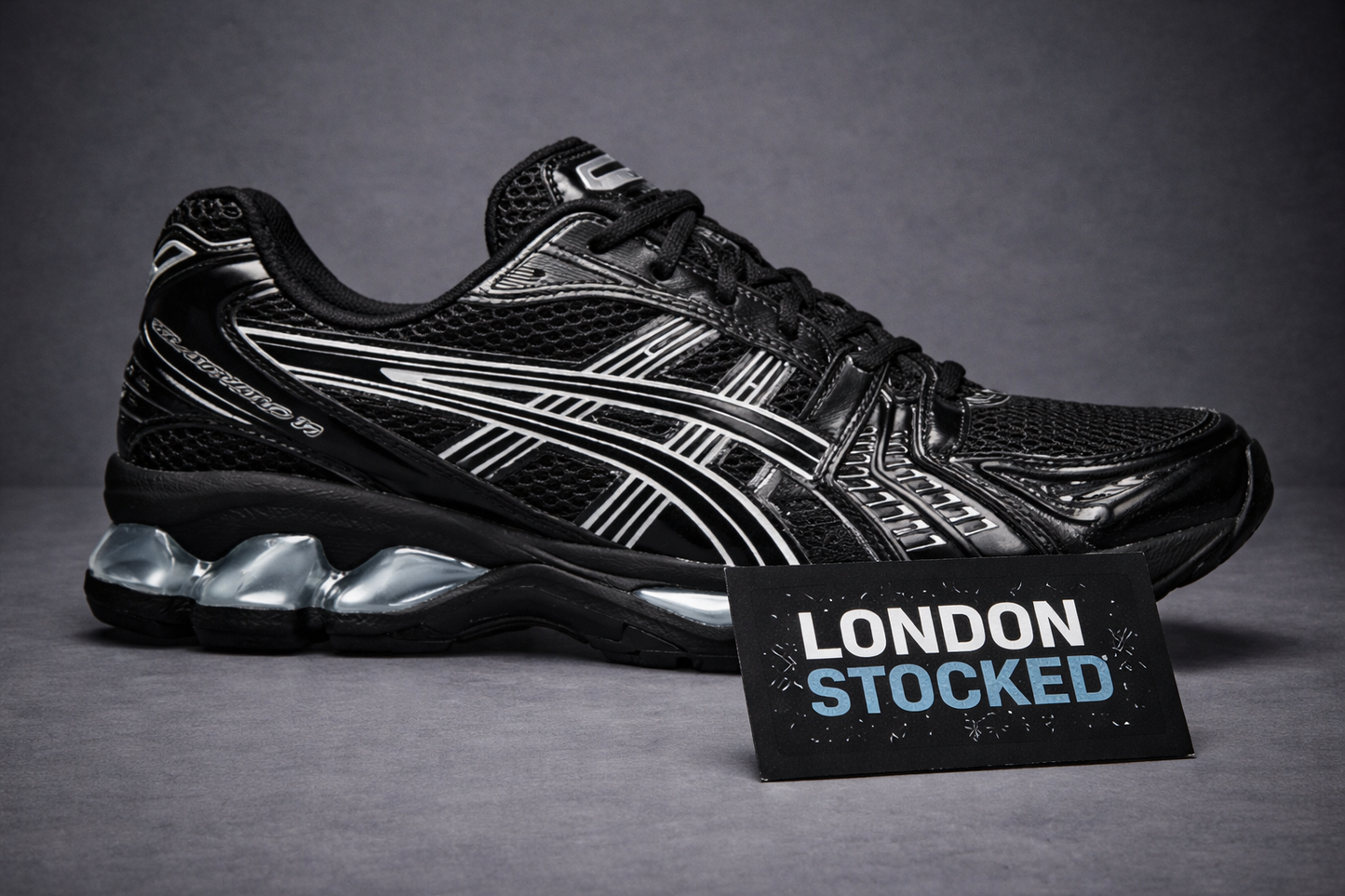London Stocked™ Performance Runner 14 – Black